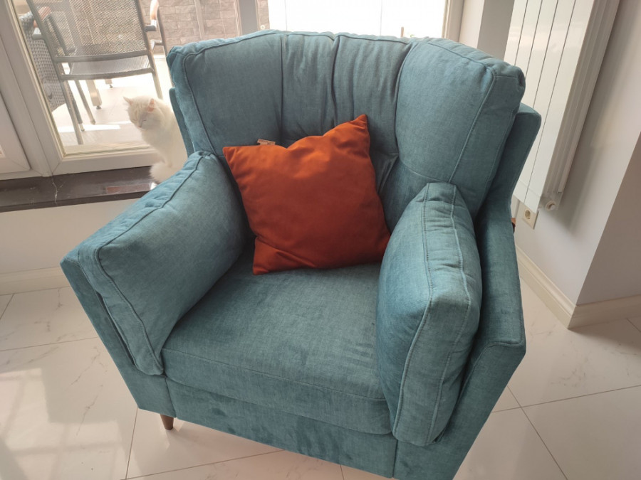 Кресло Hugy Armchair