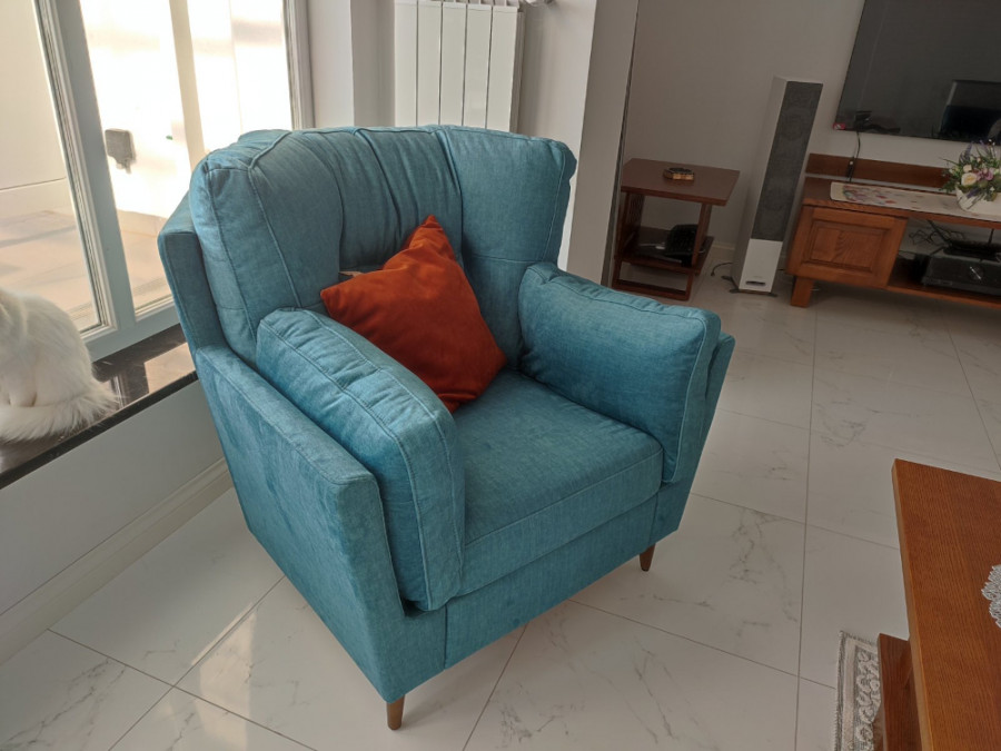 Кресло Hugy Armchair